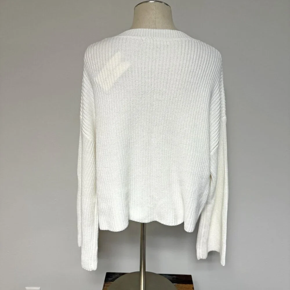 *NEW* Moon & Madison Salty Sweatshirt - Picture 3 of 11
